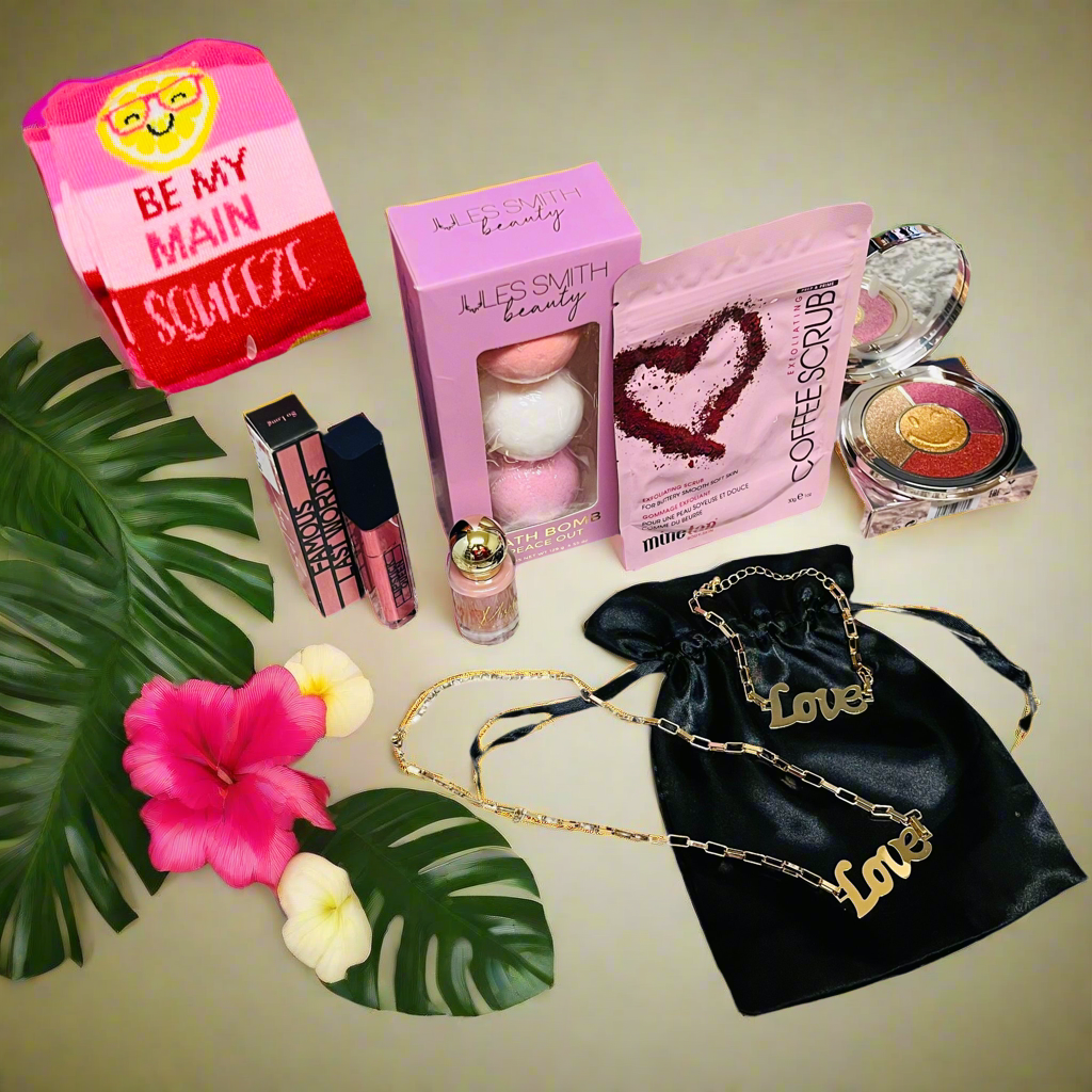 Fine Jewelry, Pampering Spa & Beauty Sweetheart Gift Box