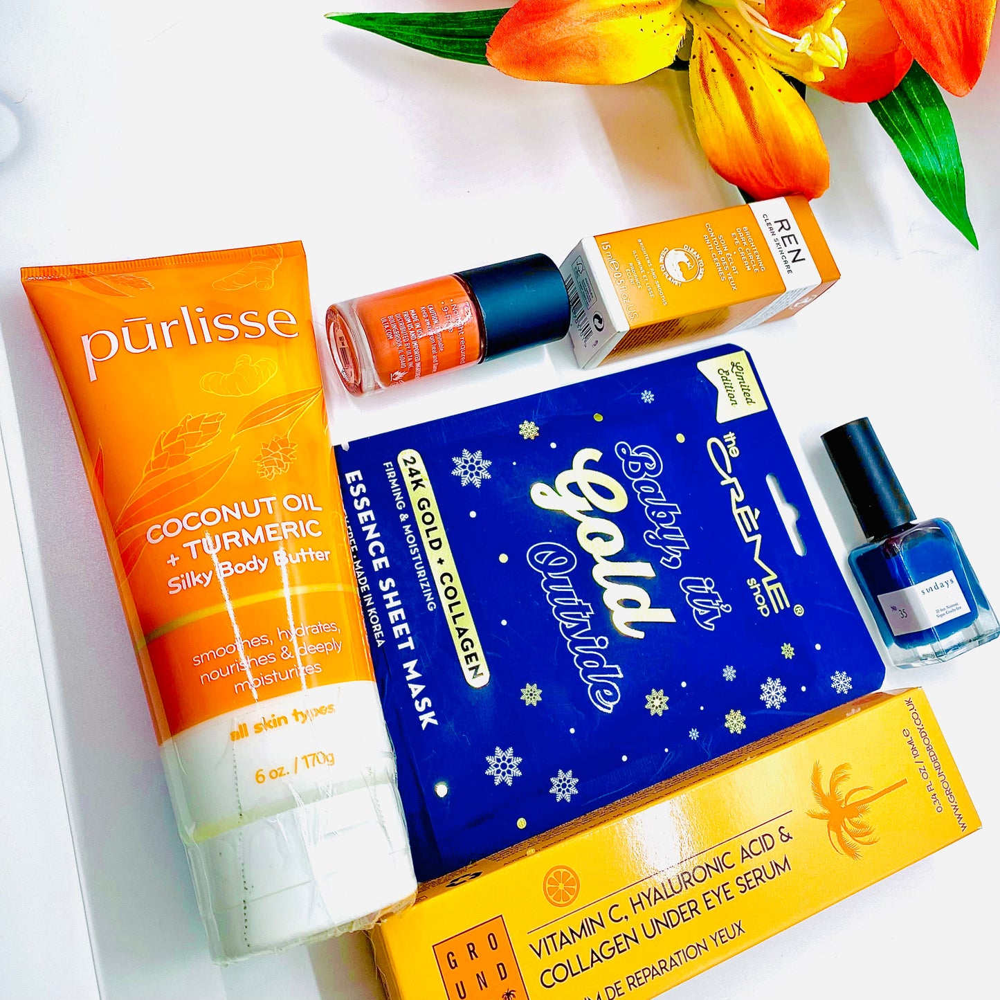 Luxury Spa Retreat Gift Box with Free Adorable Electronic Skincare Cleansing Paw