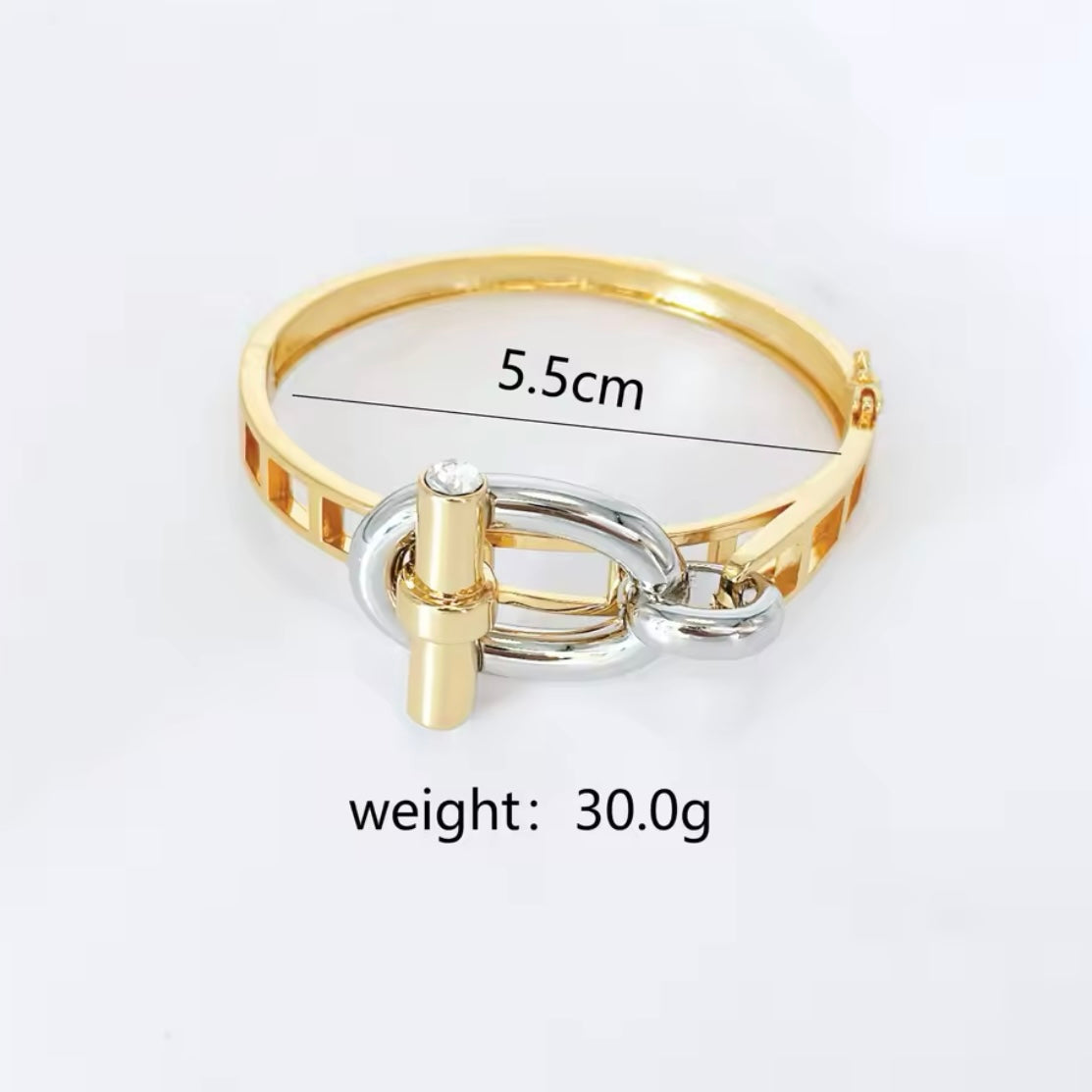 Gold and Silver Buckle Bracelet & Matching Double Finger Ring - Unique Intertwined Design