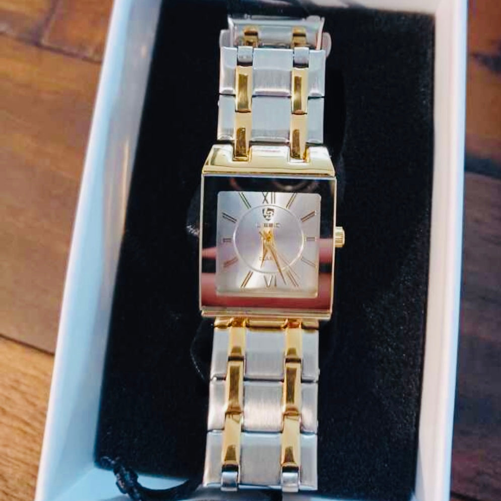 Luxury Ladies Quartz Wrist Watch Stainless Steel Waterproof