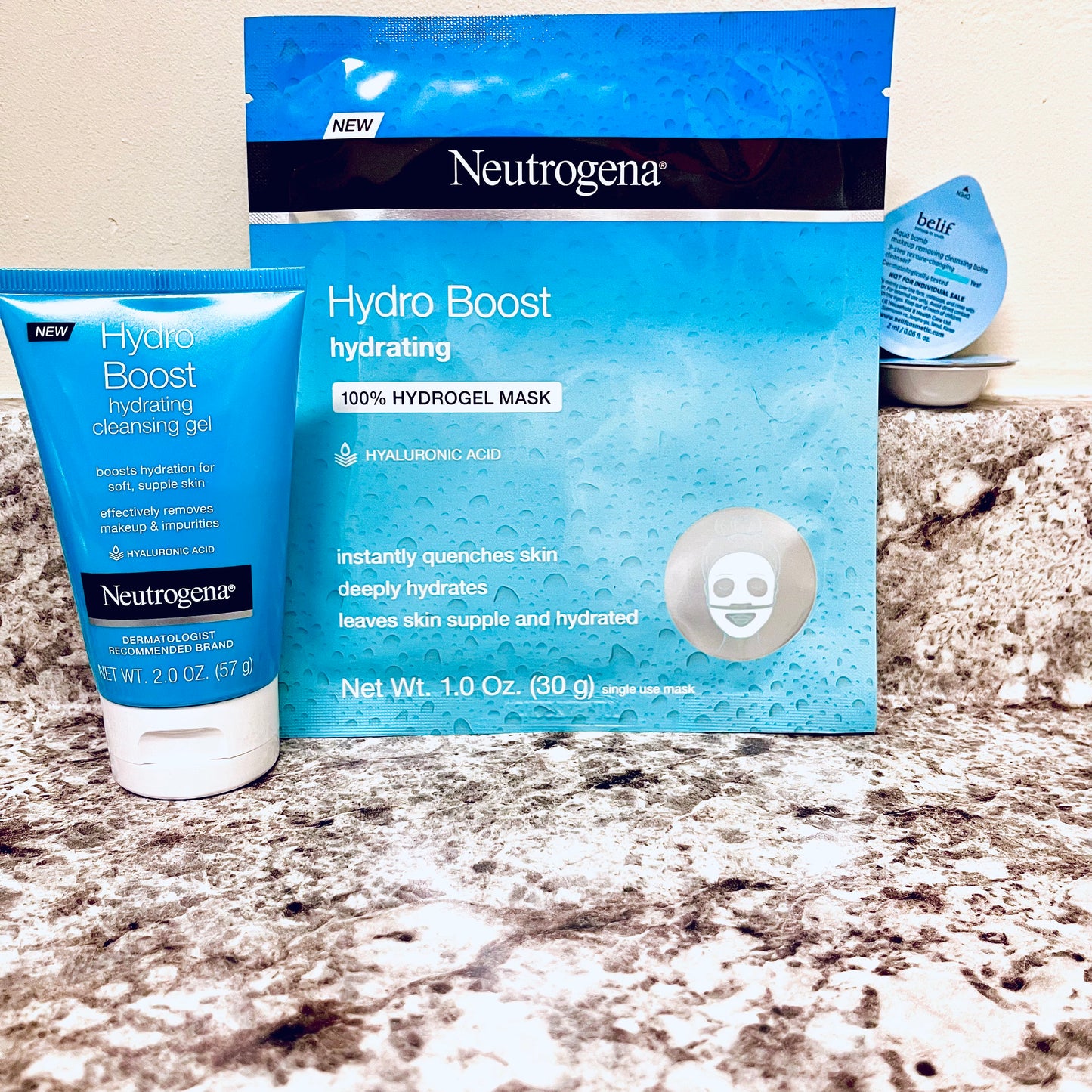 Neutrogena Hydro Boost Hyaluronic Hydrating Mask & Cleanser Gel Set Plus 2 Belief Aqua Bomb Pods