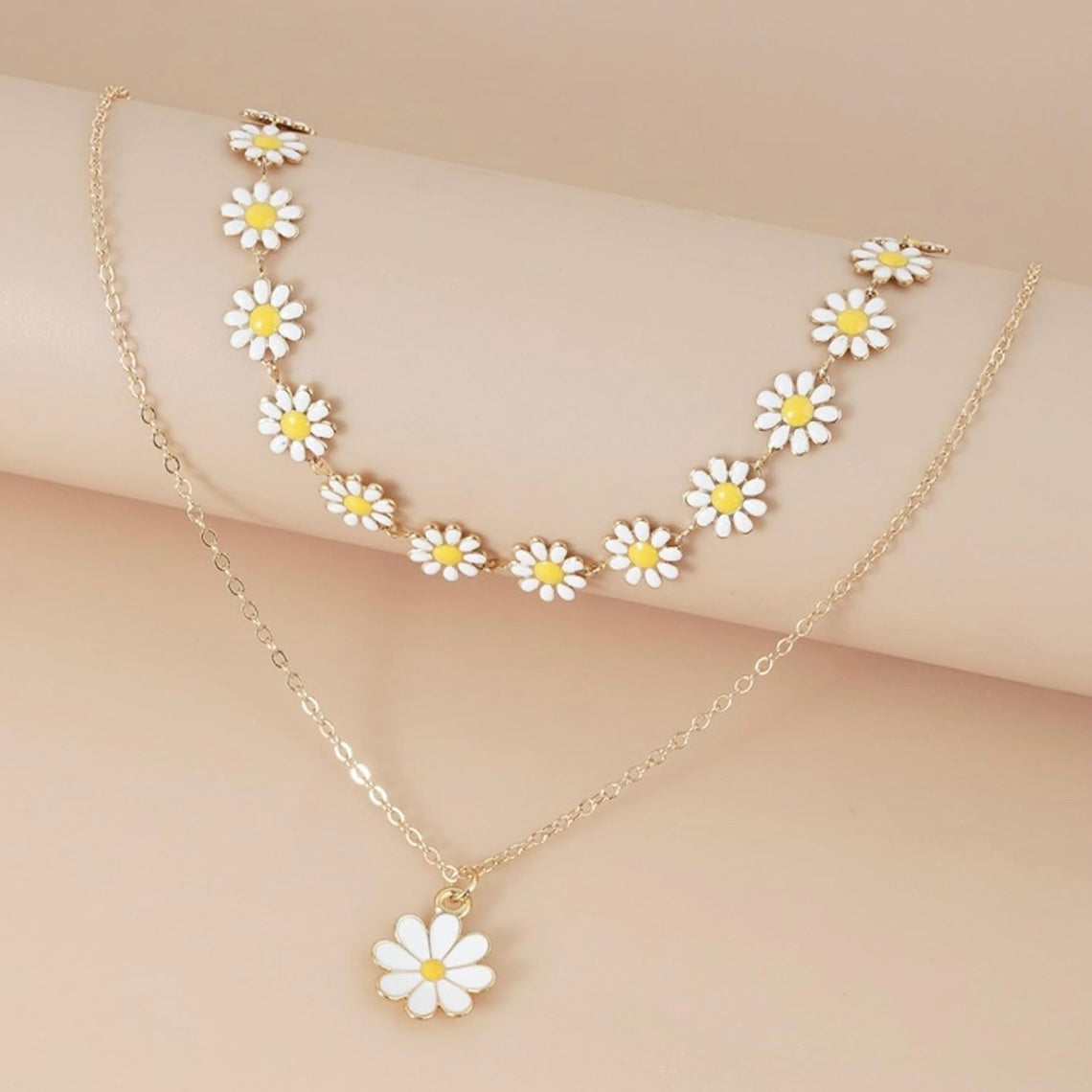 Elegant Daisy Layered Necklace Set – 14k Vermeil Gold & Enamel Flower Pendant