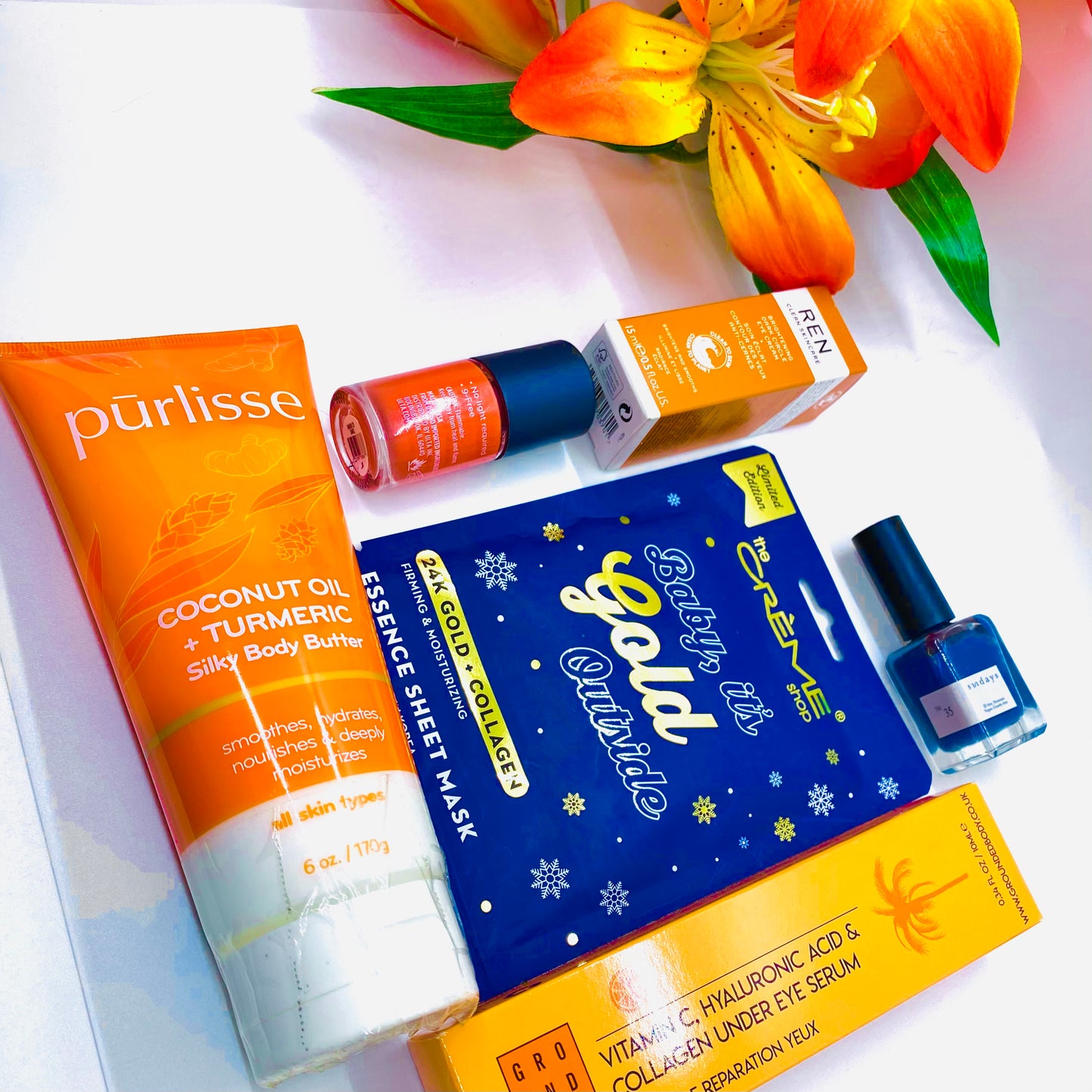 Luxury Spa Retreat Gift Box with Free Adorable Electronic Skincare Cleansing Paw