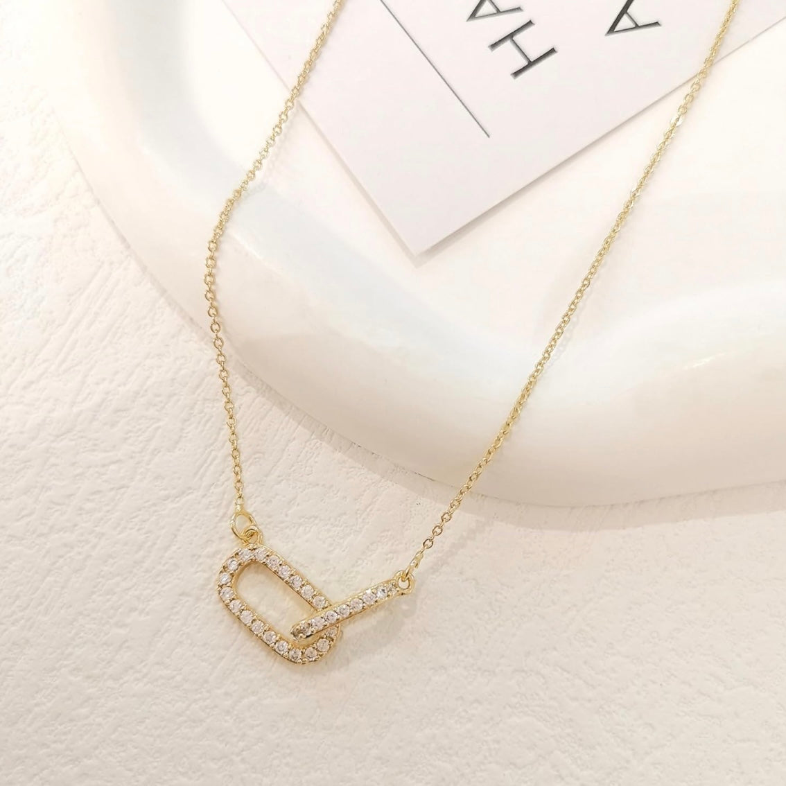 Dainty 14k Vermeil Gold Diamond Encrusted Double Link Minimalist Pendant Necklace