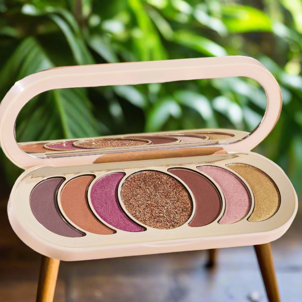 Paleta de sombras de ojos Discovery de Rare Beauty