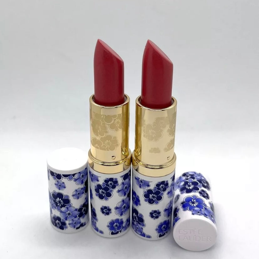 Lápiz labial Pink Sunset de edición limitada de Estée Lauder: color radiante para una apariencia cautivadora