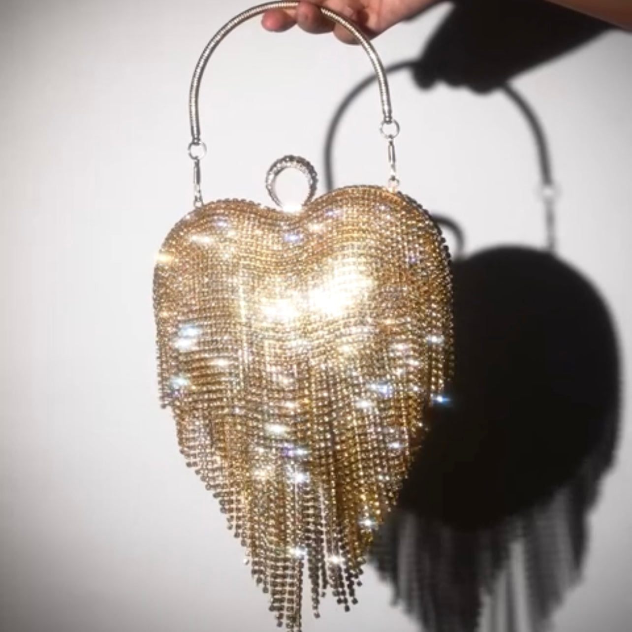 Glitter Diamond Heart-Shaped Tassel Handbag w/Adjustable Shoulder Chain in 4 Different Colors