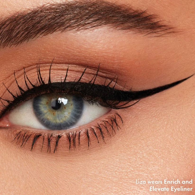 Iconic London: Enrich and Elevate Eyeliner | Volle Größe | Farbe Schwarz