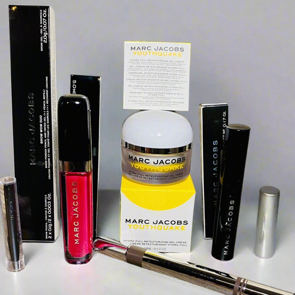 Marc Jacob’s Rare 4 piece Designer Makeup Bundle w/ Free Same Day Shipping