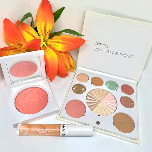 The Ultimate Ofra Glam & Glow Summertime Beauty Box, Shipped today