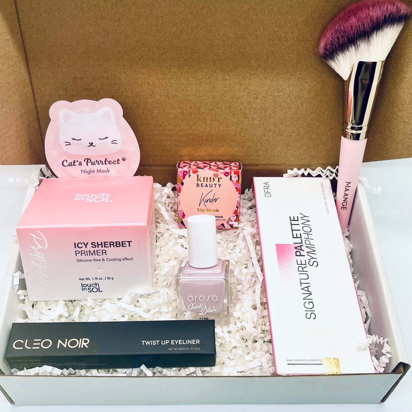 June “Pretty In Pink” Glamazon Bundle
