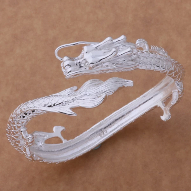 Brazalete de plata de ley, dragón plateado