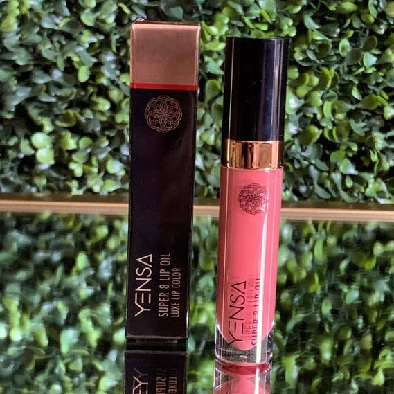 Our Super 8 Lip Oil is a tinted lip oil made with our 8 Super Oil blend to provide mega moisture, a lightweight nourishing shine, and gorgeous even color in just one swipe.