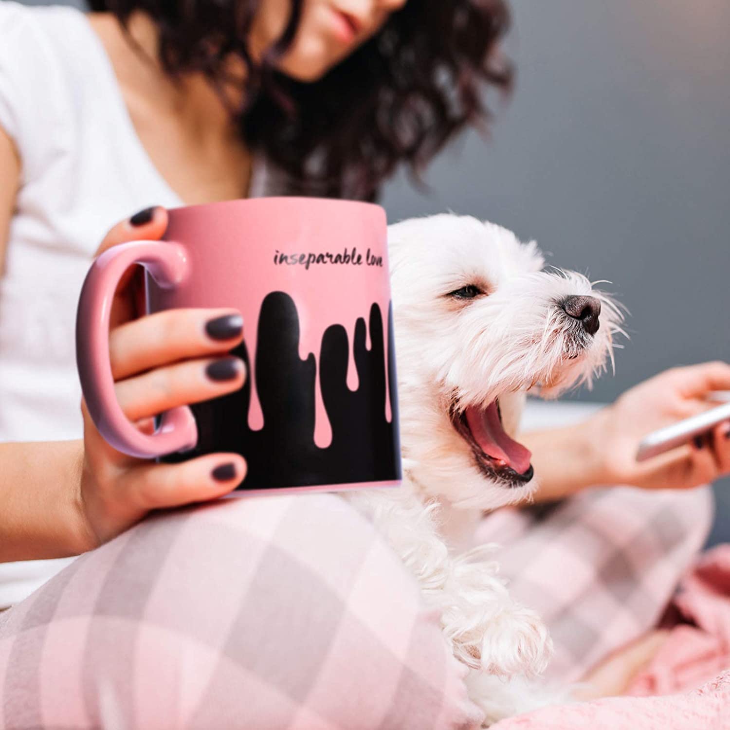 16oz inseparable love pink & black ceramic coffee cup with ceramic lid & gold spoon in a matching pink & black gift box with silk enclosure