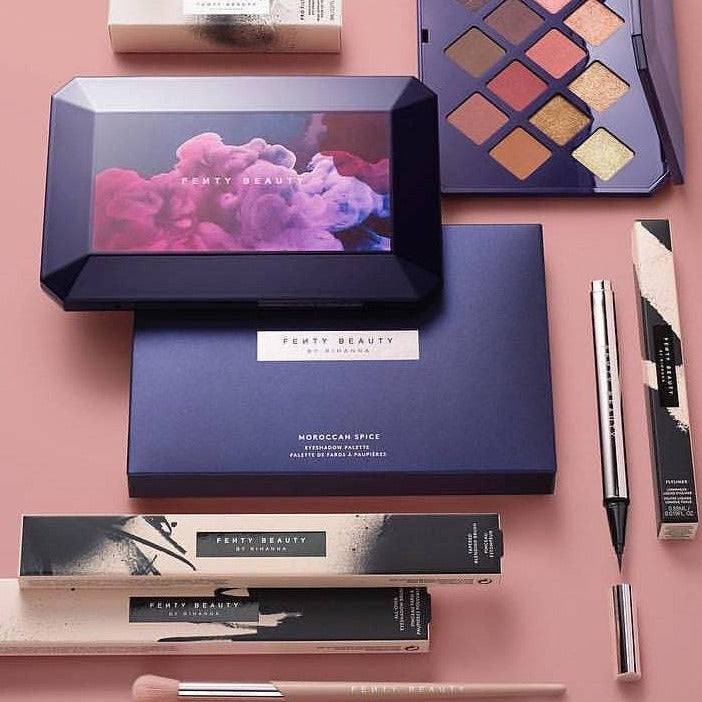 Fenty fly liner liquid eyeliner in the color "cuz I'm black" satin black color, A hyper-saturated, water-resistant liquid eyeliner with an innovative flex tip and easy-grip triangle shape for effortless no-limit lining that lasts.