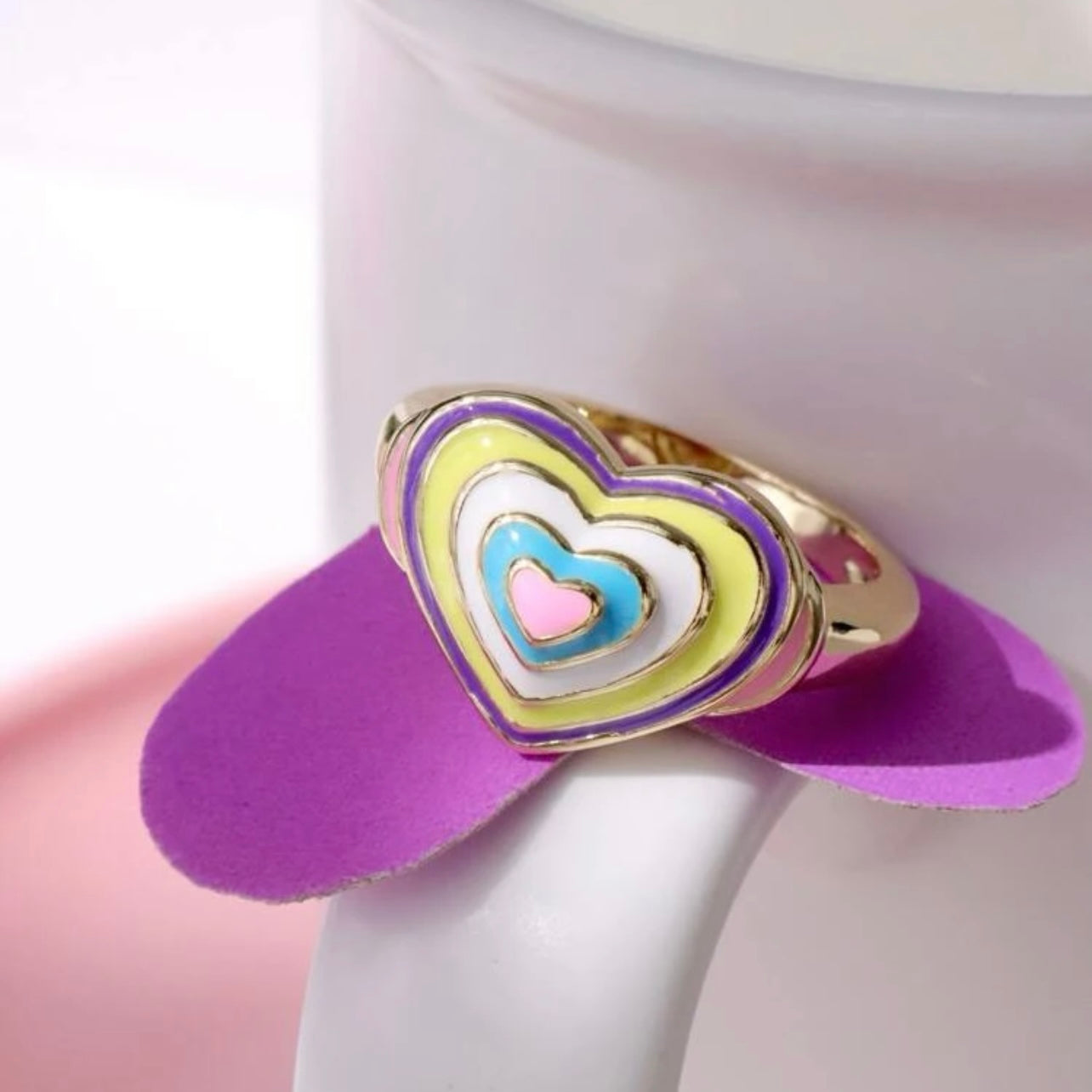 Ladies 14k Gold Silver Multi-Pastel Colored Heart Shaped Sweetheart Ring Size 7