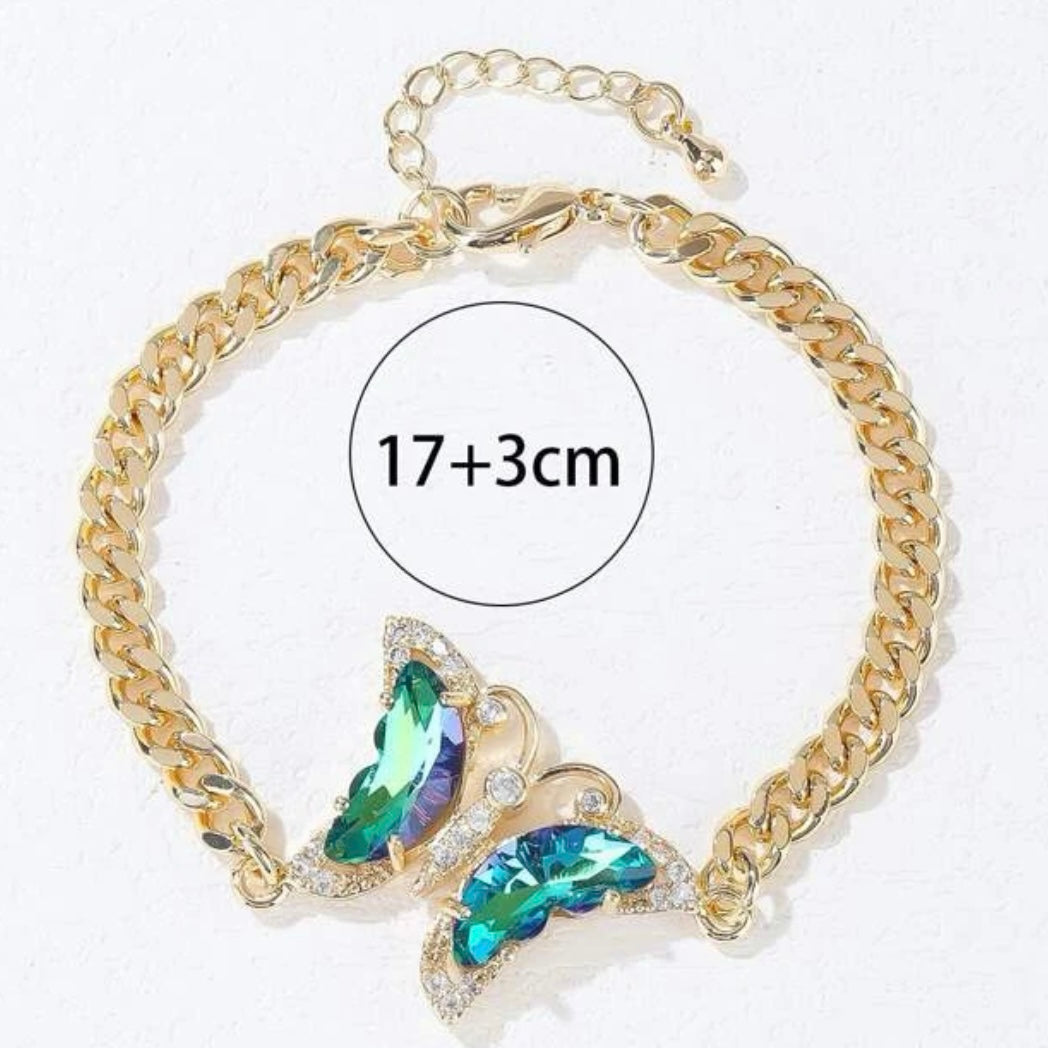 Funkelnder Schmetterlingsanhänger aus blauem Saphir an einem kubanischen Gliederarmband aus 14 Karat Vermeil-Gold