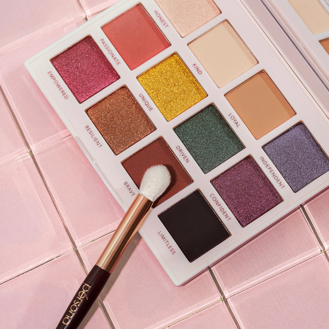 Paleta de sombras de ojos Persona Identity 2