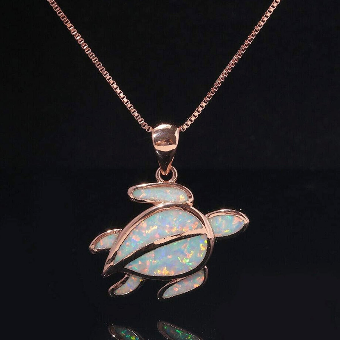 Halsketten-Set mit Meeresschildkröten-Anhänger und Opal aus 14 Karat Roségold
