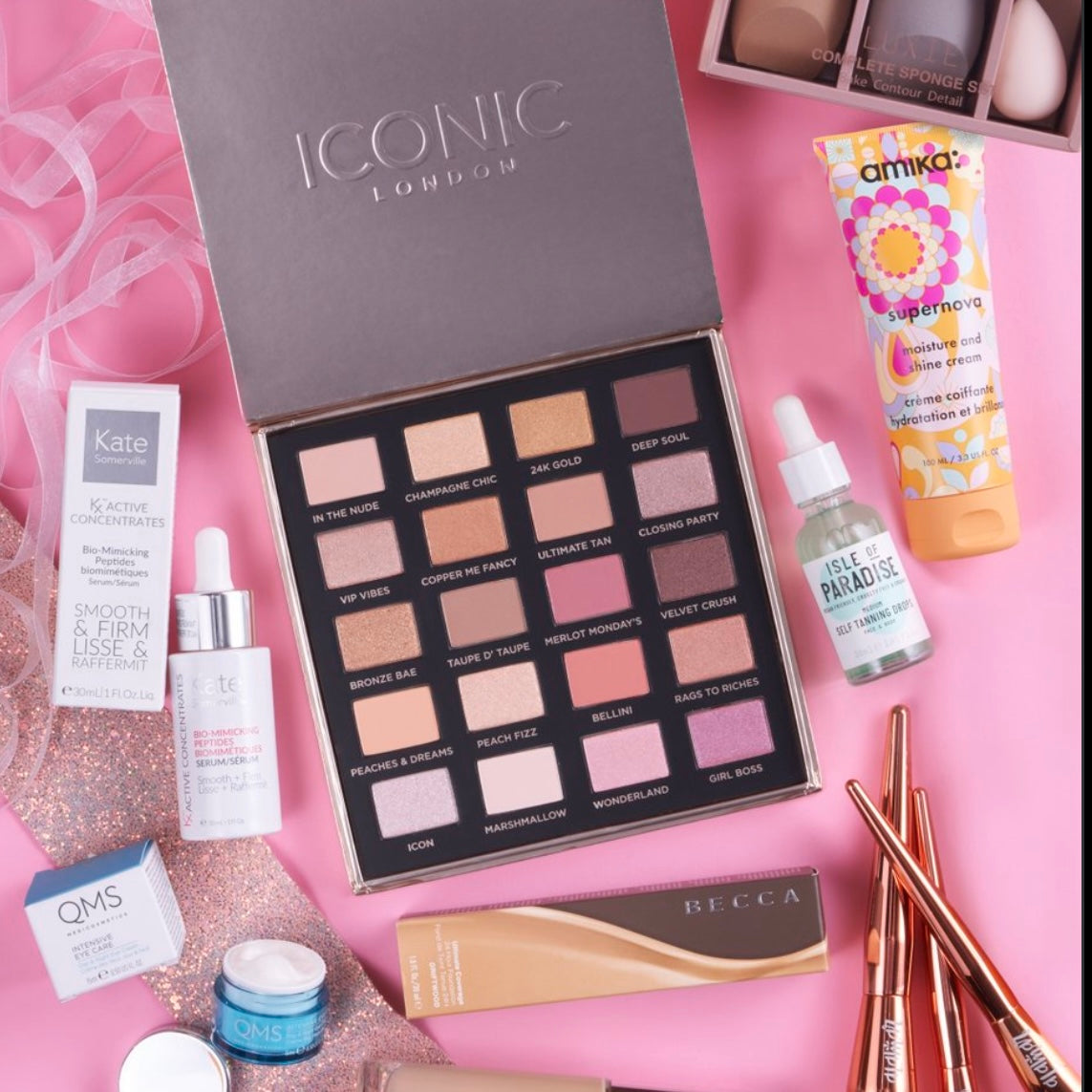 FaceTreasures Ultimate Glam Beauty Non-Subscription Monthly Makeup Box