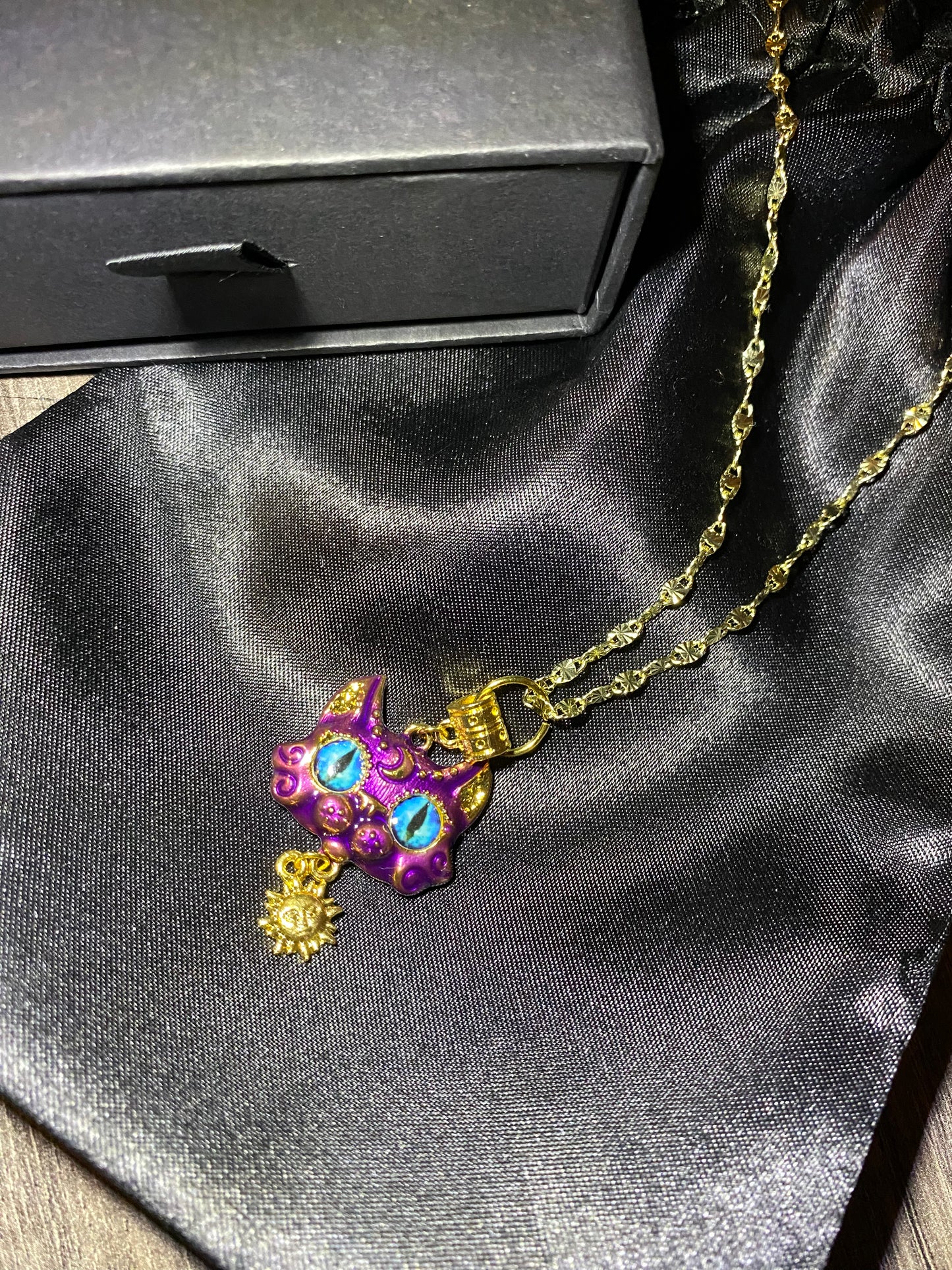 Collar colgante de gato bendito egipcio espiritual para protección, buena fortuna, buena salud y prosperidad, encanto brujo, naturalista, diosa del sol