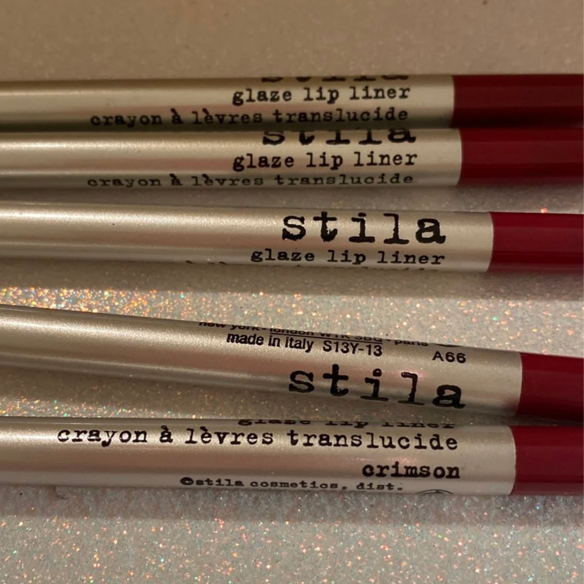 Stila Glaze Lip Liner Crimson Full size
