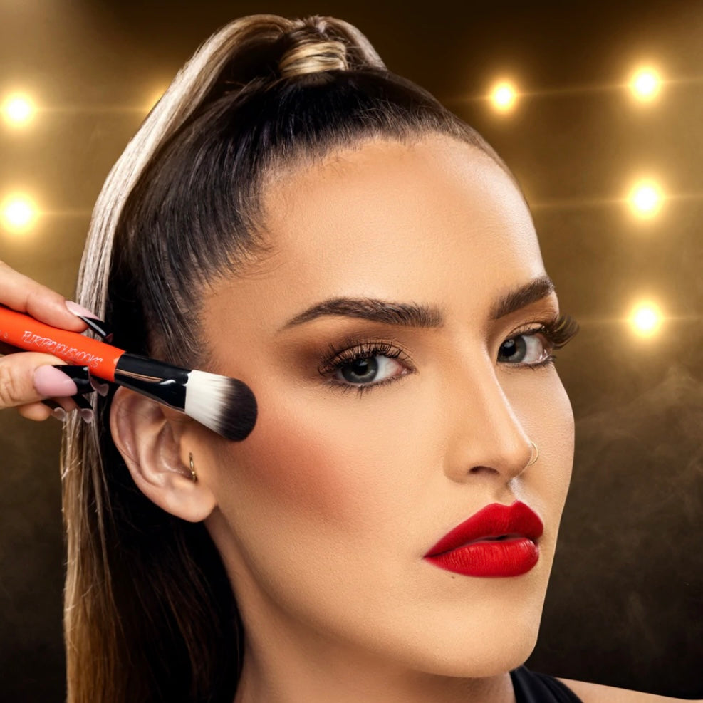 Flirtaciouslooks Looks Cosmetics Das perfekte Duell: Foundation-Reiseset