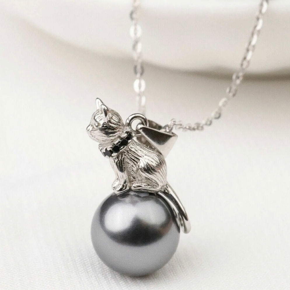 Elegant Rare 925 Diamond Cut Cubic Zirconia Fresh Water Pearl Unique Cat Pendant And 18” Silver WaterWave Chain Set