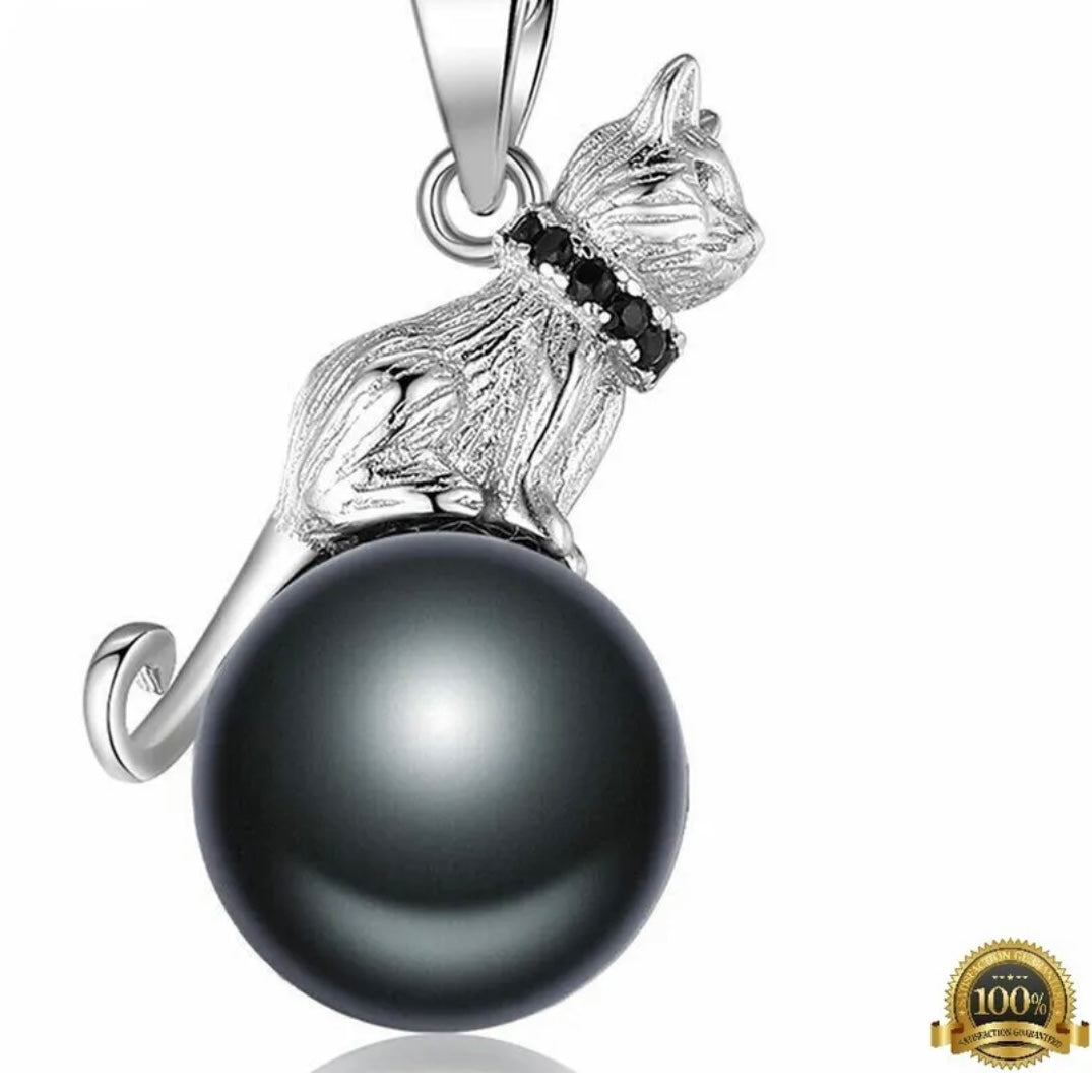 Elegant Rare 925 Diamond Cut Cubic Zirconia Fresh Water Pearl Unique Cat Pendant And 18” Silver WaterWave Chain Set