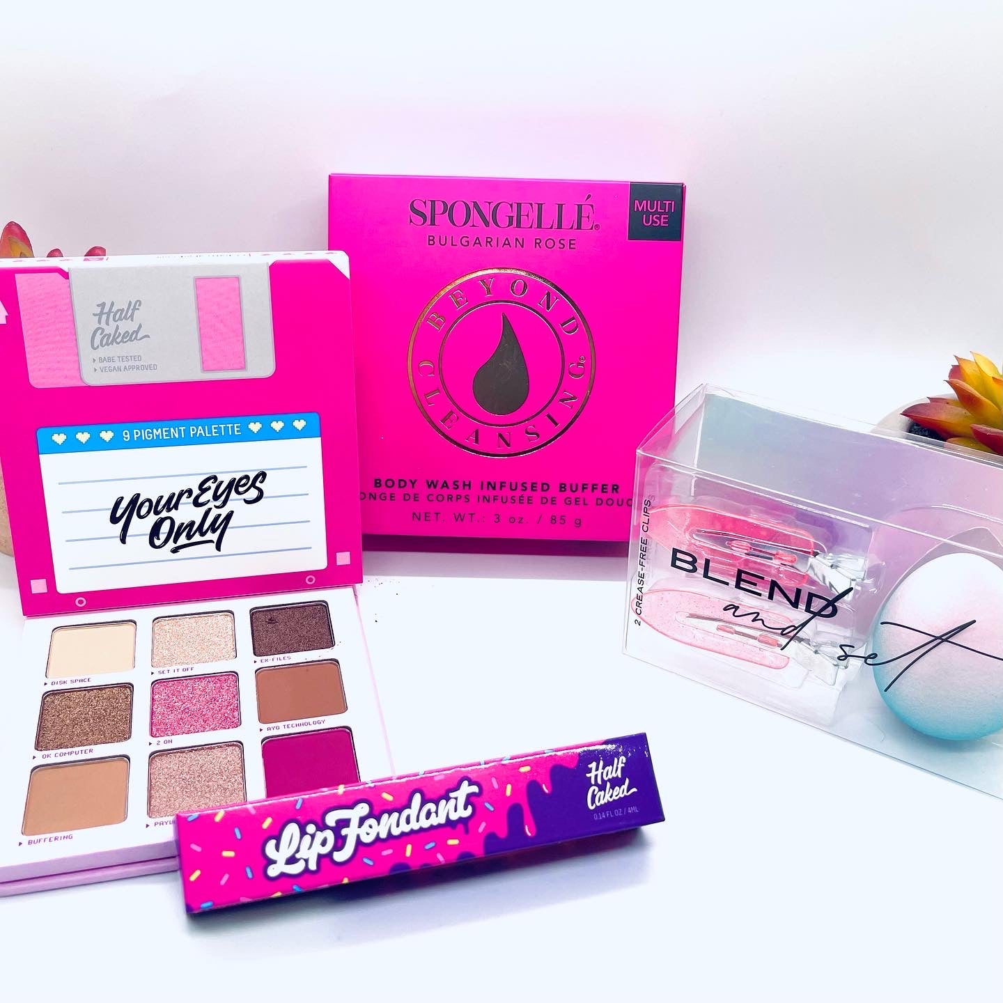 For Your Eyes Only Luxury Beauty Gift set,