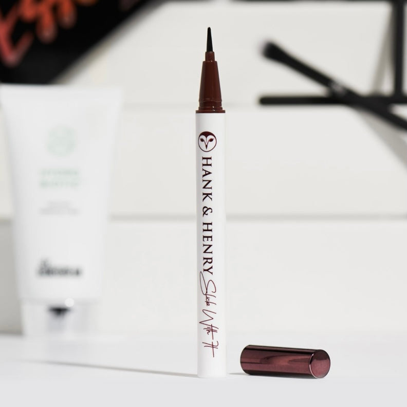 HANK & HENRY Slick With It Liquid Eye Liner| Blickity Black| Full-size