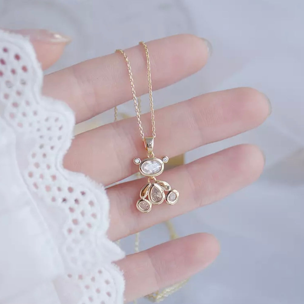Collar con colgante de osito de peluche de cristal súper brillante de oro de 14 quilates para su despedida de soltera, babyshower, cumpleaños, día de San Valentín o regalo de Año Nuevo