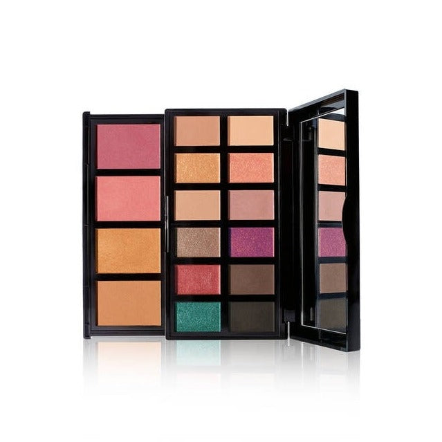 A Parisian Wanderlust Luxury Eye and Face Palette that delivers on Luxury, Style & Quality. Exclusive to the Lancôme Beauty Box, this 12-shade makeup palette offers the best of both worlds. You’ll find everyday neutrals with a matte finish — think work-friendly soft taupe and brown shades — as well as brighter colors with shimmery and metallic finishes to add a little drama for a special occasion or night out.