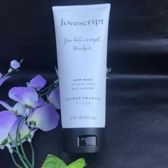 This luxurious, super-thick, daily body cleanser creates an epic velvety foam with just a dollop! Put it directly onto your bath pouf or pour into the bath for delicious, velvety bubbles. The Wild Lavender fragrance will soothe and elevate your senses.