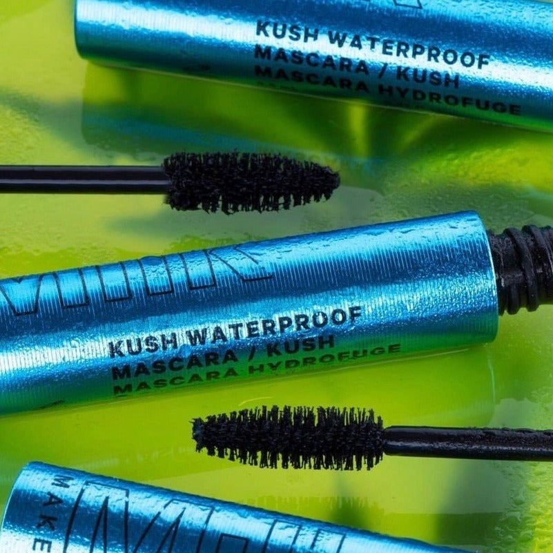 Máscara de pestañas resistente al agua Kush Milk Makeup Mini