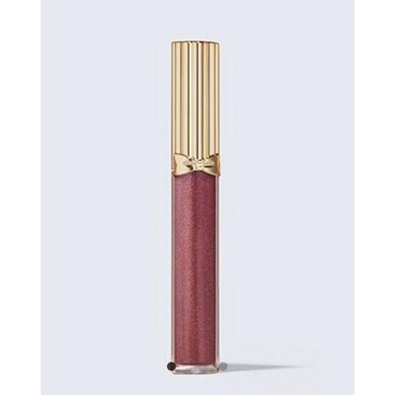 Gloss to make em envy, All natural lip plumping gloss that gives result immediately & With a Estee Lauder pure color envy #115 flashfire -Shine so bright, you can't help but kiss it.
