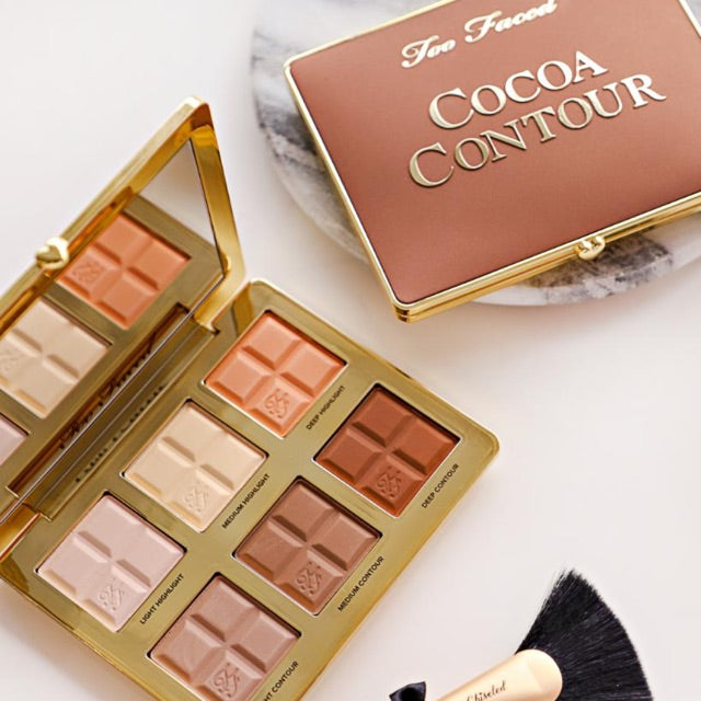 Too Faced Cocoa Contour Bronzer Highlighter Face Palette, Smells Like Coco!