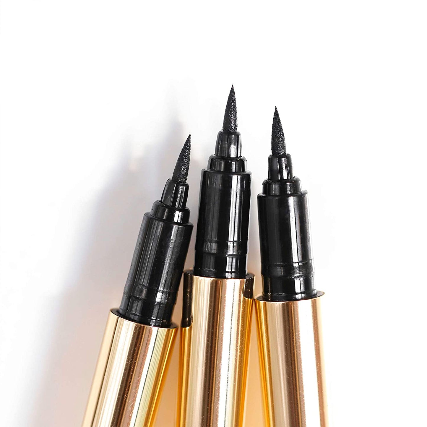 Wander Beauty High Line Flüssiger Eyeliner in „Runway“ Volle Größe