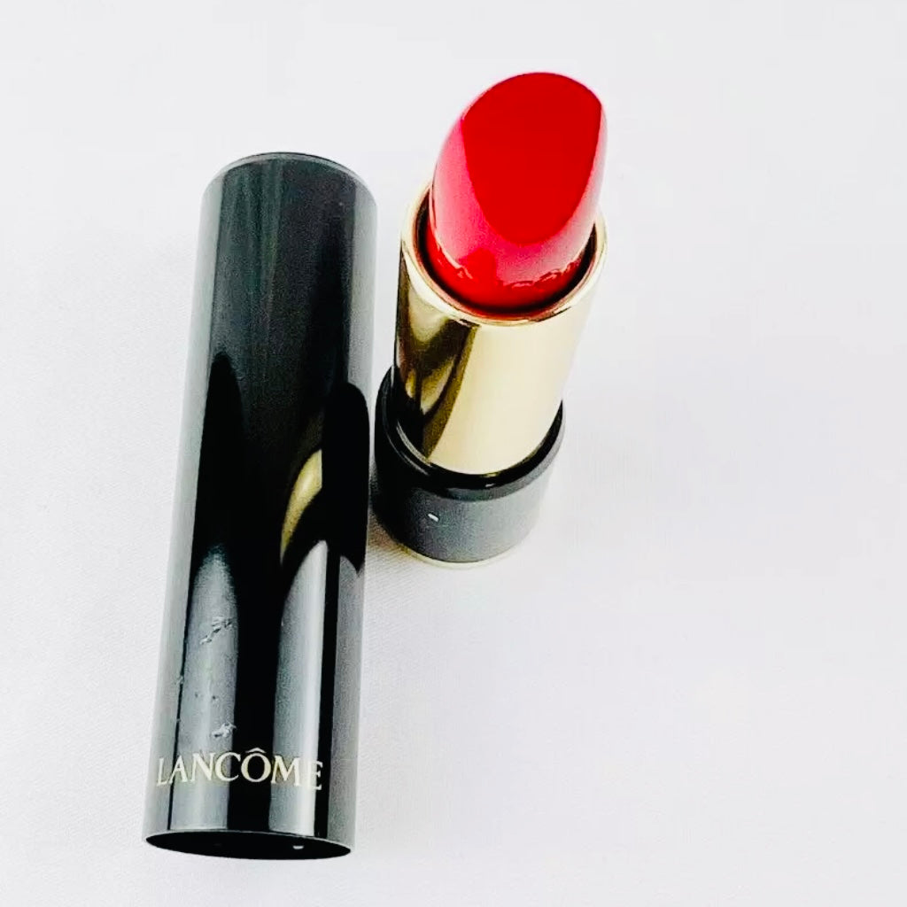 Lancôme Caprice Red Lipstick - Luxurious Long-Lasting Vibrant Shade