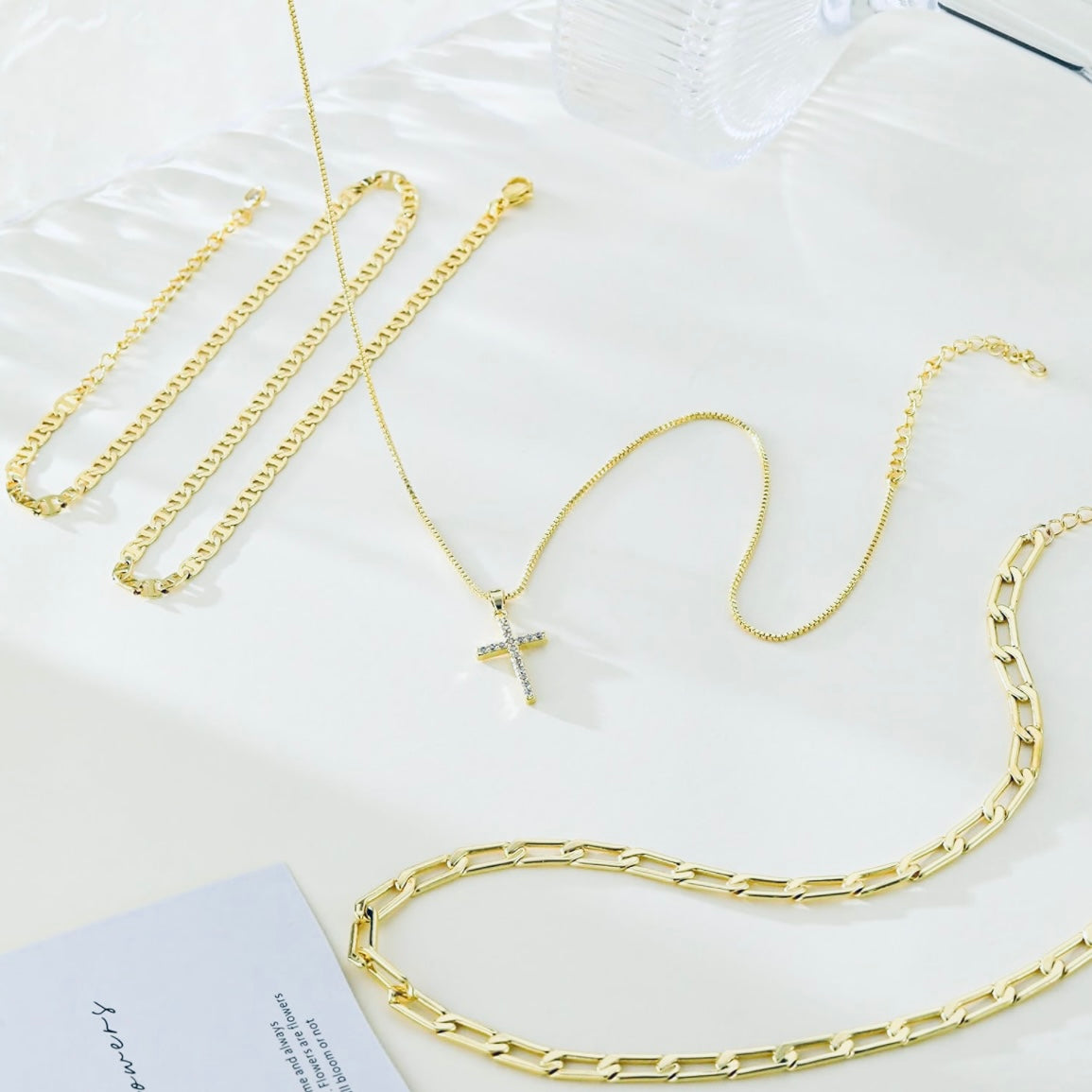 Fashionable Multi-Layered Gold Chain Necklace with Cross”