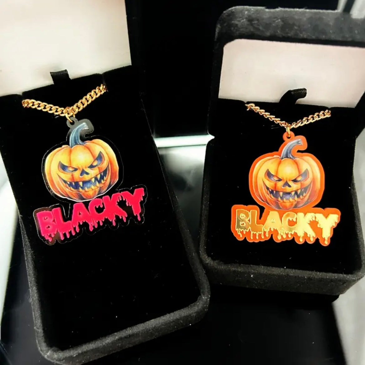 Personalized Jack-O’-Lantern Pumpkin Head Pendant Necklace – Spooky Halloween Accessory