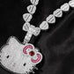 Colgante de gato cristalino con rubíes y zafiros kawaii “Hello Kitty” con cadena | Pieza de declaración unisex hipoalergénica.