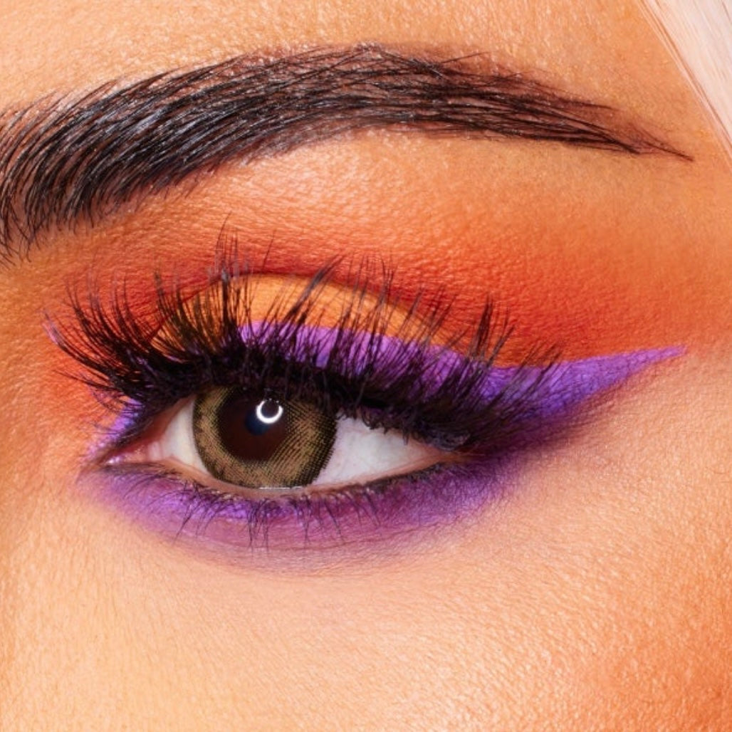 Paleta de sombras de ojos y delineador Huda Beauty Color Block Obsessions: morado y naranja con regalo gratuito