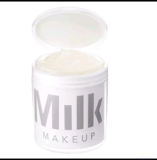 Mascarilla facial con leche Urban Defense de Milk Makeup (4.5 onzas)