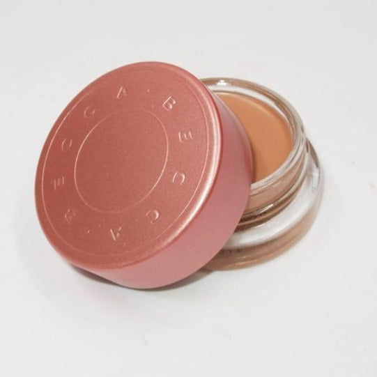 A fan-favorite Undereye Color Corrector that uses reflective light to brighten the look of under-eye circles. BECCA’s most-loved color corrector. You have the option to purchase one or the whole set. Get the complete 3 piece set and erase 10 years just like that. This set is very limited.