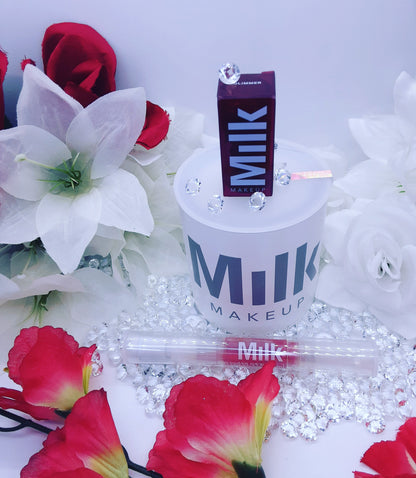 Das ultimative Urban Defense Milch-Make-up-Set