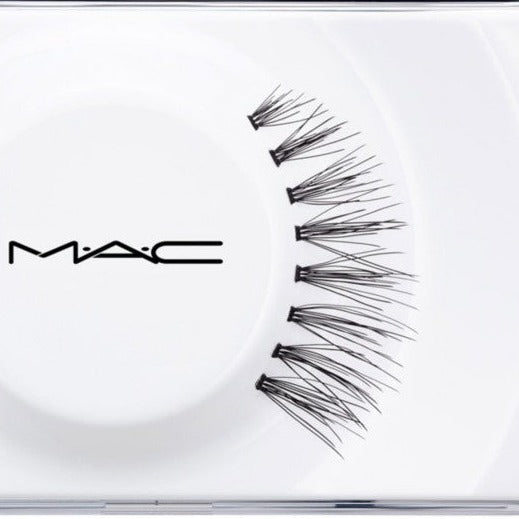 Mac Makeup False Eyelashes in the style charmer