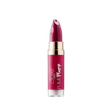 a super smoothing, plumping gloss for enviably soft, full lips. Expertly formulated with unique cooling agent Frescolat and Hyaluronic Filling Spheres, the gloss smooths and nourishes the lips whilst plumping out fine lines.