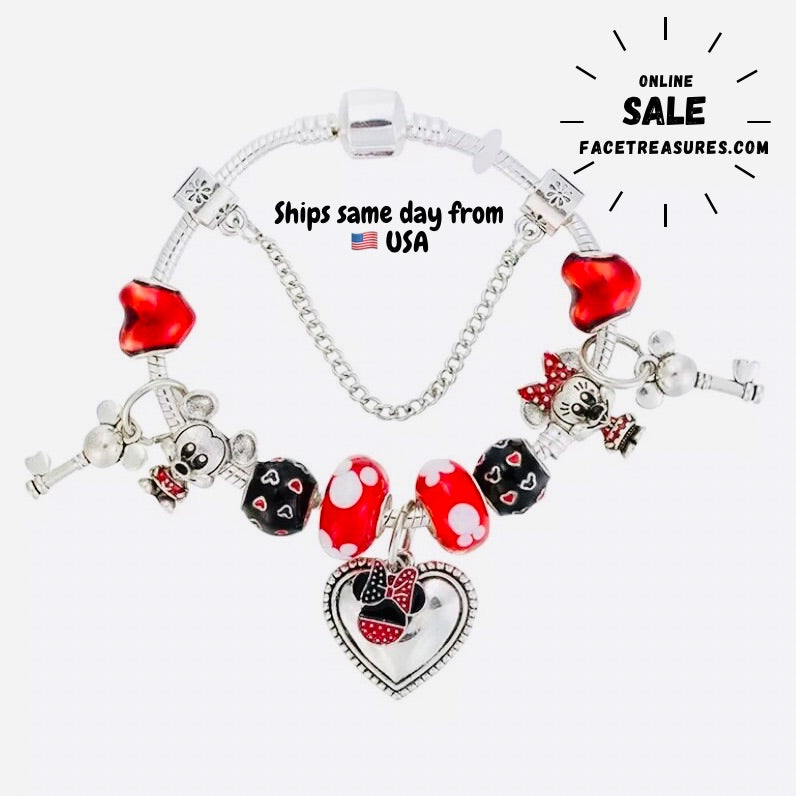 Disney Charm Bracelet PRINCESSES STRETCHABLE 6 charms 6