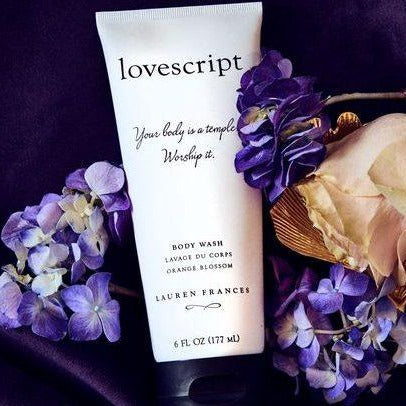 This luxurious, super-thick, daily body cleanser creates an epic velvety foam with just a dollop!  Put it directly onto your bath pouf or pour into the bath for delicious, velvety bubbles. The Wild Lavender fragrance will soothe and elevate your senses.